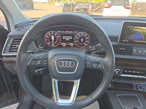 Used 2018 Audi Q5 2.0T Premium Plus w/ Premium Plus Package AWD/4WD image 15