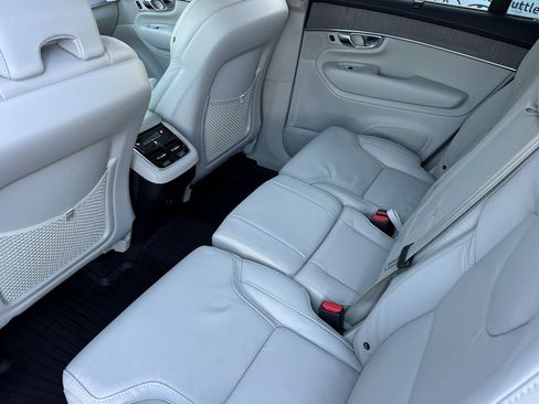 New 2026 Volvo XC90 B6 Ultra w/ Protection Package AWD/4WD image 11