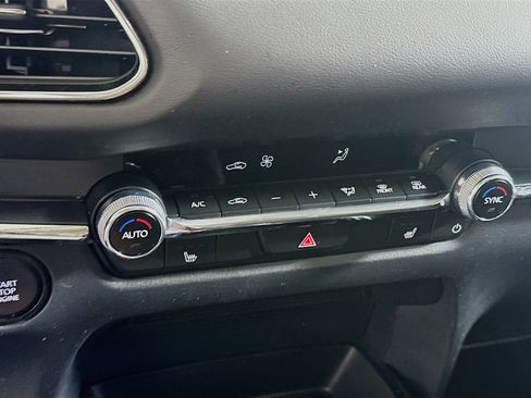 Used 2025 MAZDA CX-30 AWD 2.5 S w/ Preferred Package image 24