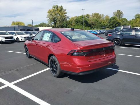 New 2025 Honda Accord SE image 14