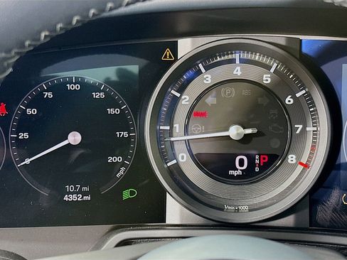 Used 2024 Porsche 911 Carrera S image 13