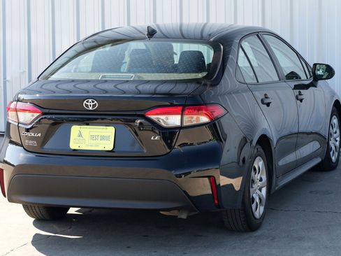 Used 2023 Toyota Corolla LE image 48