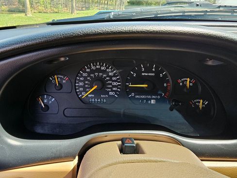 Used 1995 Ford Mustang GTS RWD image 29