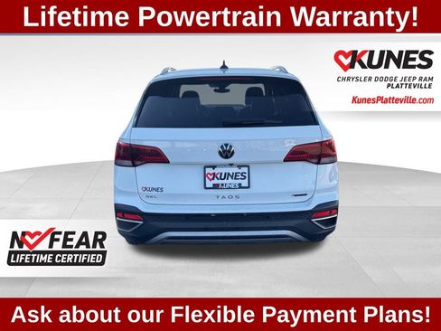 Used 2023 Volkswagen Taos SEL image 8
