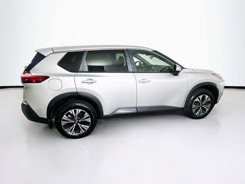 Used 2023 Nissan Rogue SV FWD image 10