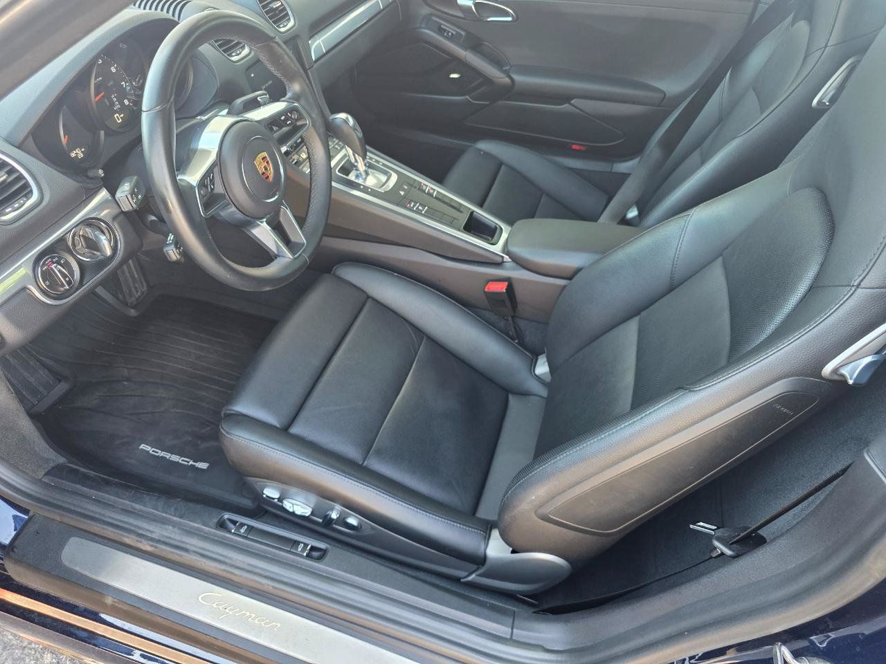 Used 2018 Porsche 718 Cayman RWD image 39