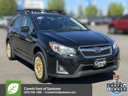 Used 2017 Subaru Crosstrek 2.0i Limited AWD/4WD image 1