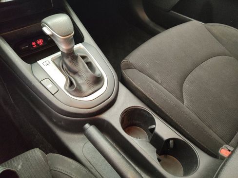 Used 2021 Kia Forte LXS FWD image 26