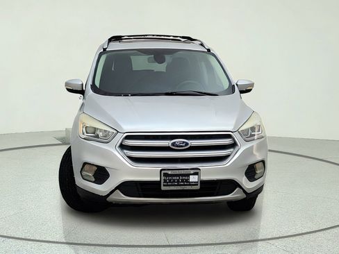 Used 2017 Ford Escape Titanium FWD image 3