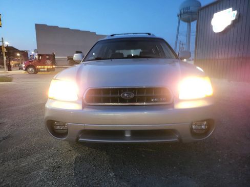Used 2004 Subaru Outback H6 AWD/4WD image 8