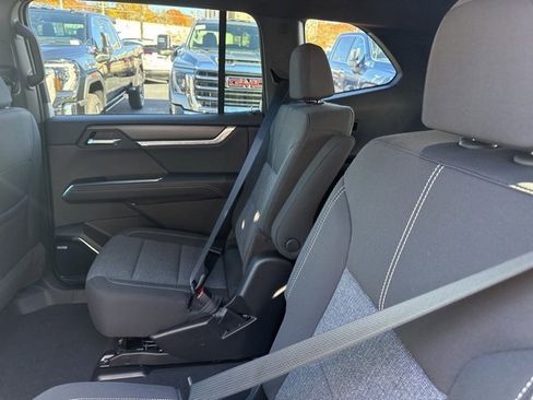 New 2026 GMC Acadia Elevation image 20