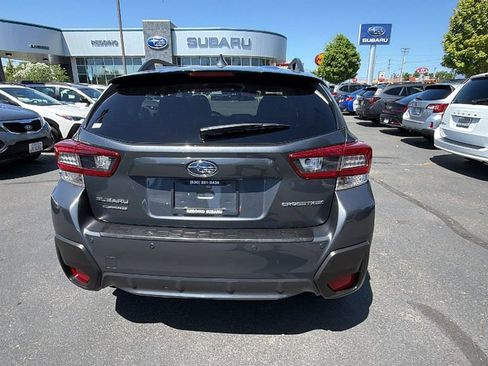Used 2023 Subaru Crosstrek 2.5i Limited AWD/4WD image 5