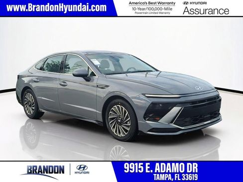New 2026 Hyundai Sonata SEL FWD image 1