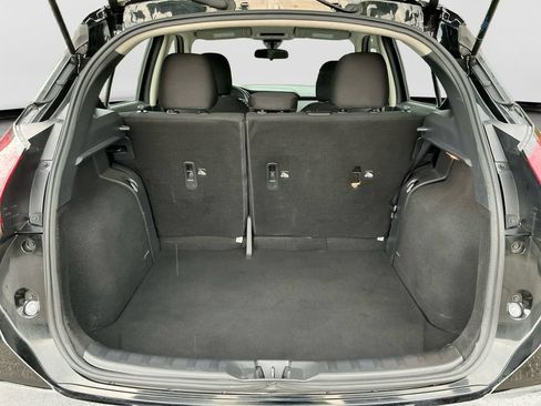 Used 2024 Nissan Kicks S FWD image 17