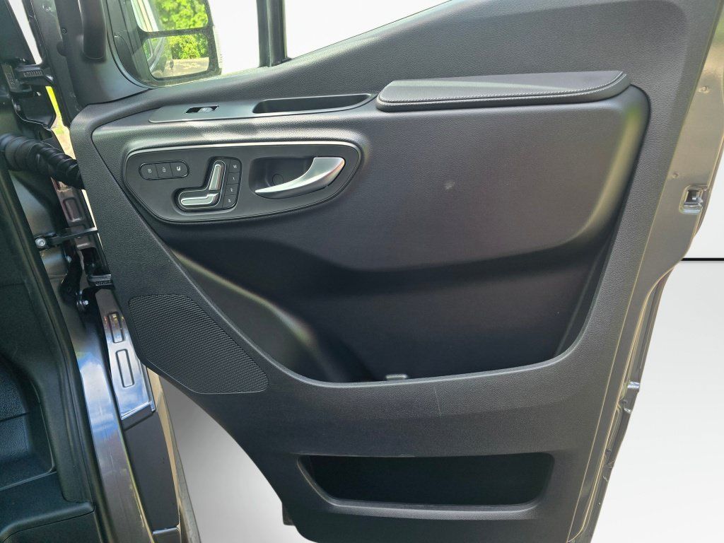 New 2026 Mercedes-Benz Sprinter 2500 image 25