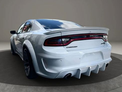 Used 2022 Dodge Charger SRT Hellcat w/ SRT Black Package image 9