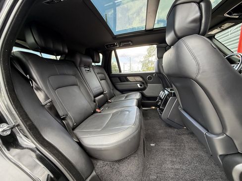 Used 2021 Land Rover Range Rover P525 Westminster Edition LWB image 14