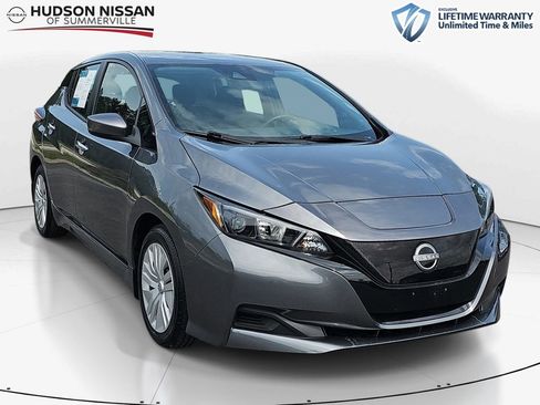 Used 2023 Nissan Leaf S FWD image 1