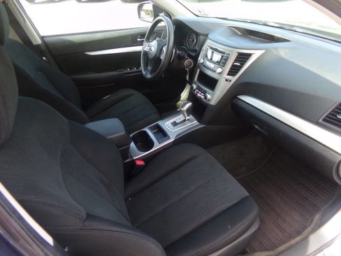 Used 2013 Subaru Legacy 2.5i AWD/4WD image 27