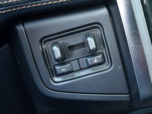 Used 2023 Ford Expedition Max Platinum AWD/4WD image 28
