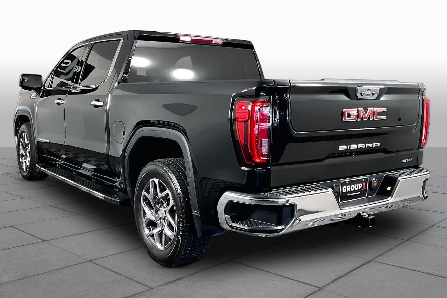 Used 2024 GMC Sierra 1500 SLT RWD image 11