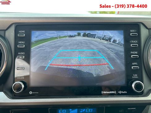 Certified 2023 Toyota Tacoma SR5 AWD/4WD image 19