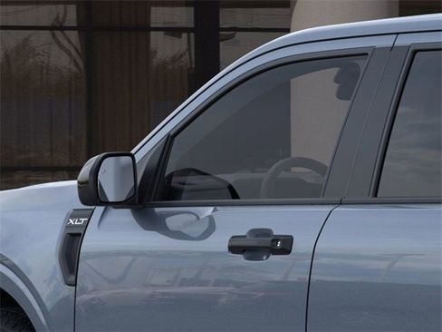 New 2025 Ford Maverick XLT w/ XLT Luxury Package image 21