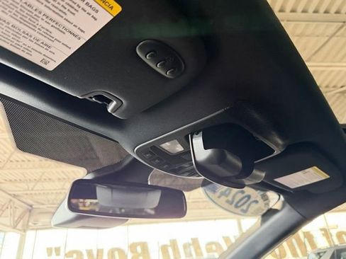 Used 2024 Ford Edge ST-Line image 29