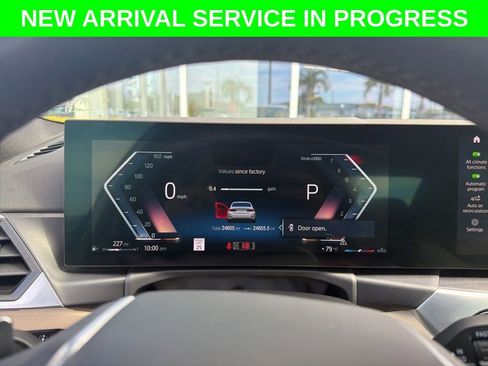 Used 2023 BMW 330i Sedan w/ Driving Assistance Package image 4