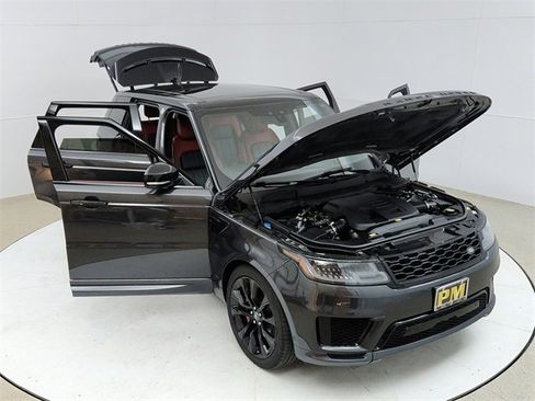Used 2022 Land Rover Range Rover Sport HST image 21