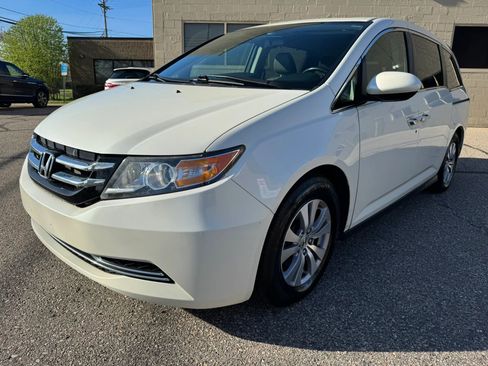 Used 2017 Honda Odyssey EX-L image 3