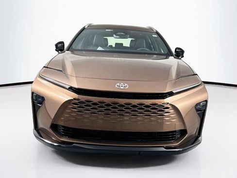 New 2026 Toyota Crown Signia AWD/4WD image 2