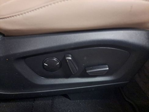 Used 2023 Ford Explorer XLT w/ Equipment Group 202A image 17