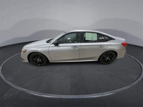 Used 2023 Honda Civic Sport image 5