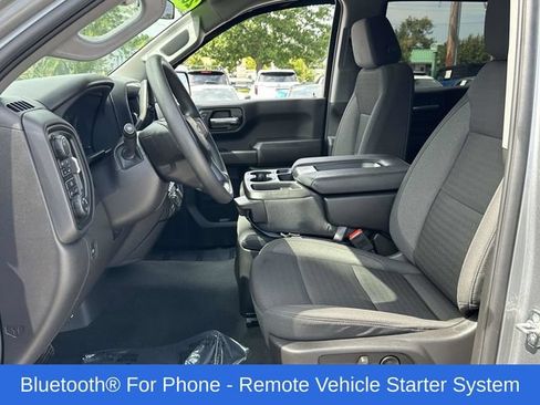 Used 2025 Chevrolet Silverado 1500 Custom AWD/4WD image 17