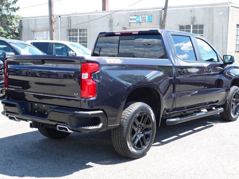 Used 2022 Chevrolet Silverado 1500 LT Trail Boss w/ LT Trail Boss Premium Package AWD/4WD image 4