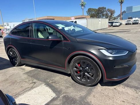 Used 2023 Tesla Model X AWD/4WD image 4