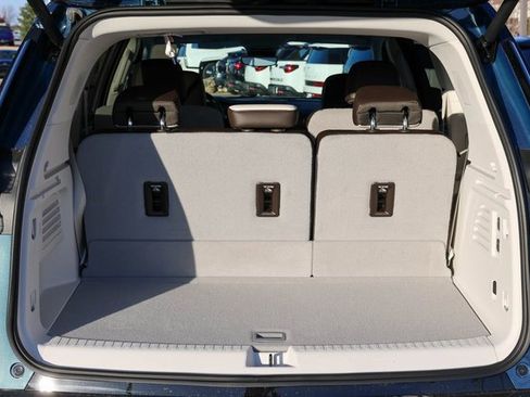 New 2026 GMC Acadia Denali w/ Super Cruise Package image 7