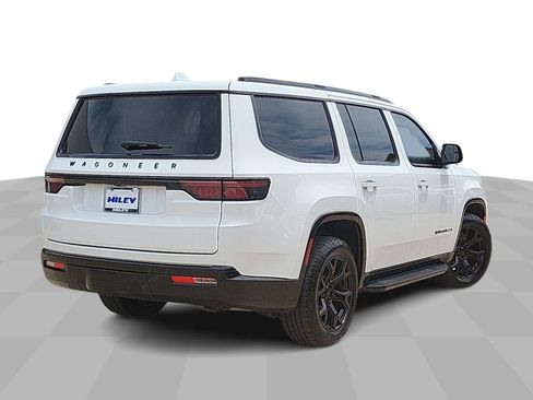 Used 2023 Jeep Wagoneer Series II RWD image 8