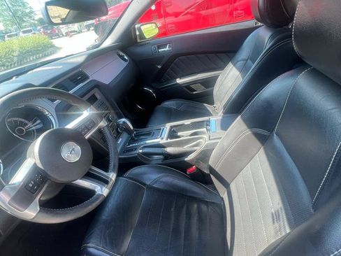 Used 2013 Ford Mustang GT Premium w/ GT Coupe Accessory Pkg 5 RWD image 12
