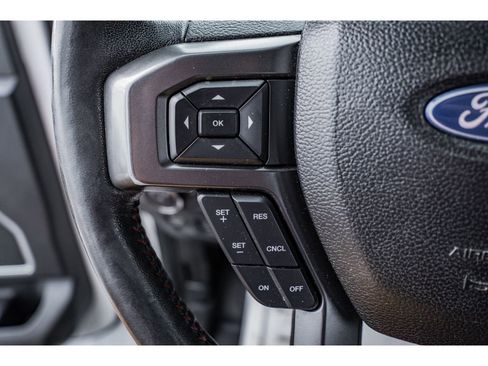 Used 2018 Ford F150 Lariat w/ Equipment Group 502A Luxury AWD/4WD image 12