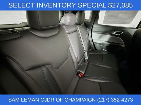 New 2026 Jeep Compass Latitude image 25