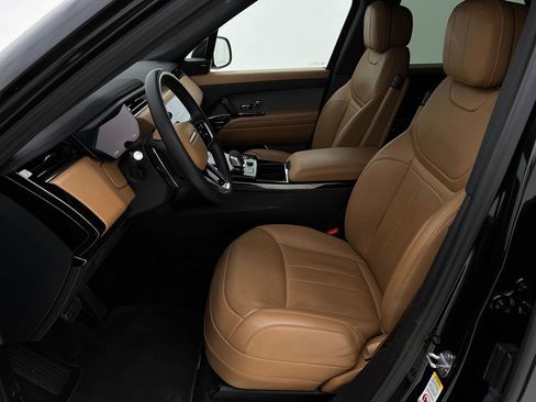 Used 2023 Land Rover Range Rover Sport SE image 11