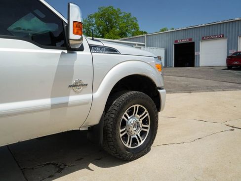 Used 2015 Ford F350 Platinum w/ Snow Plow Prep Package AWD/4WD image 18
