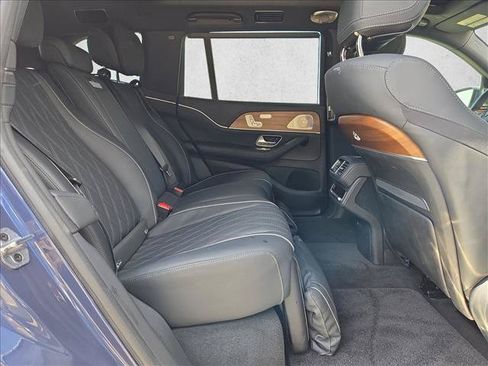 Certified 2024 Mercedes-Benz Maybach GLS 600 4MATIC image 11