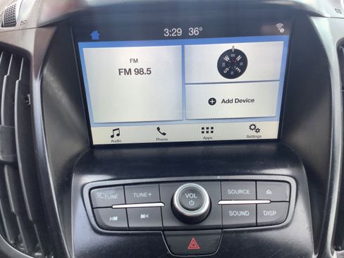 Used 2018 Ford Escape SE w/ SE Sync 3 Package image 18