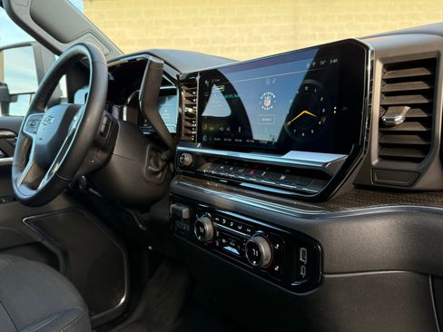 Used 2024 Chevrolet Silverado 1500 RST w/ Max Trailering Package image 34