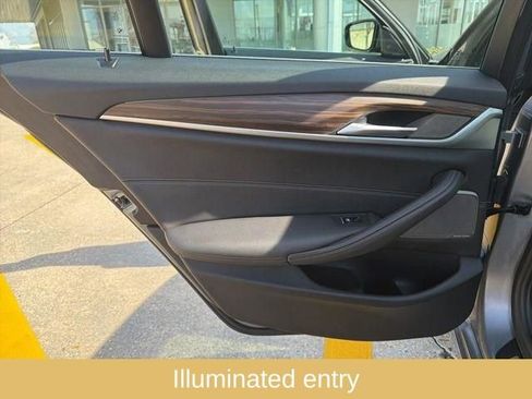 Used 2023 BMW 530i w/ Premium Package image 26