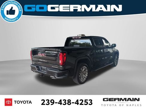 Used 2022 GMC Sierra 1500 Denali w/ Technology Package AWD/4WD image 10