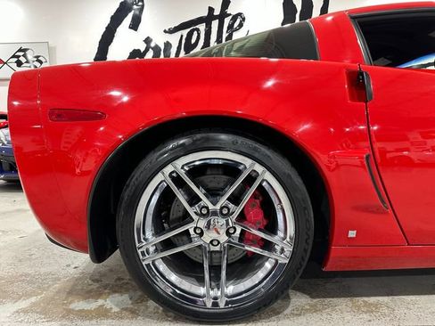 Used 2008 Chevrolet Corvette Z06 w/ Preferred Equipment Group RWD image 17